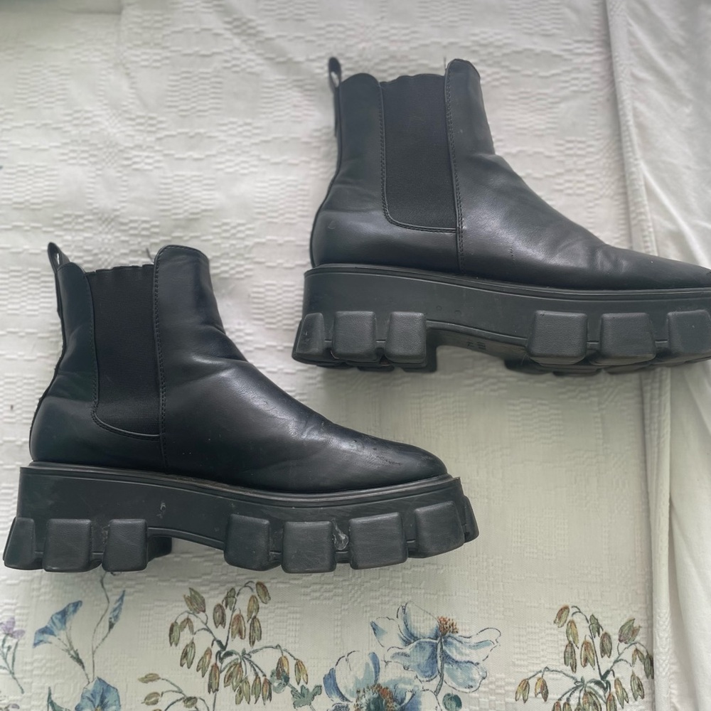 Black Ankle Boots with Chunky Sole
